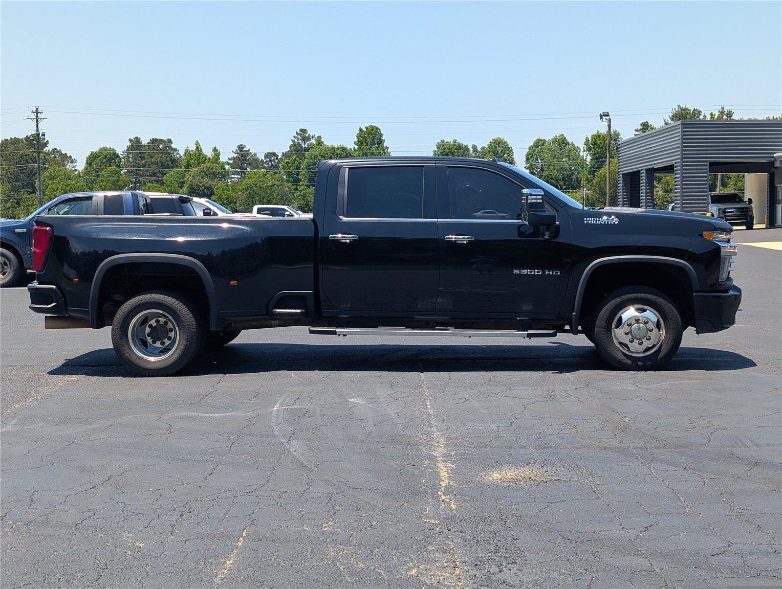 Used 2020 Chevrolet Silverado 3500 High Country w/ LPO, Hitch Package AWD/4WD image 7