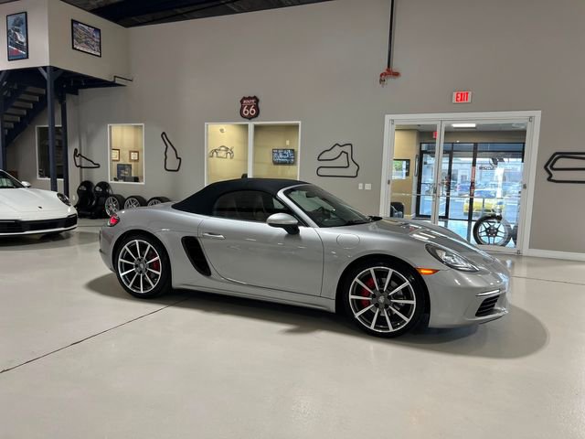 Used 2017 Porsche 718 Boxster S image 38