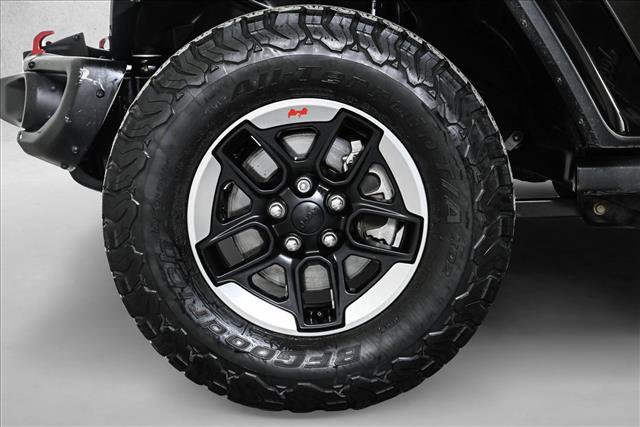 Used 2018 Jeep Wrangler Unlimited Rubicon image 24