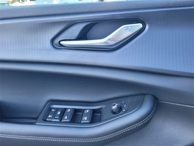 New 2025 Jeep Grand Cherokee Altitude image 23