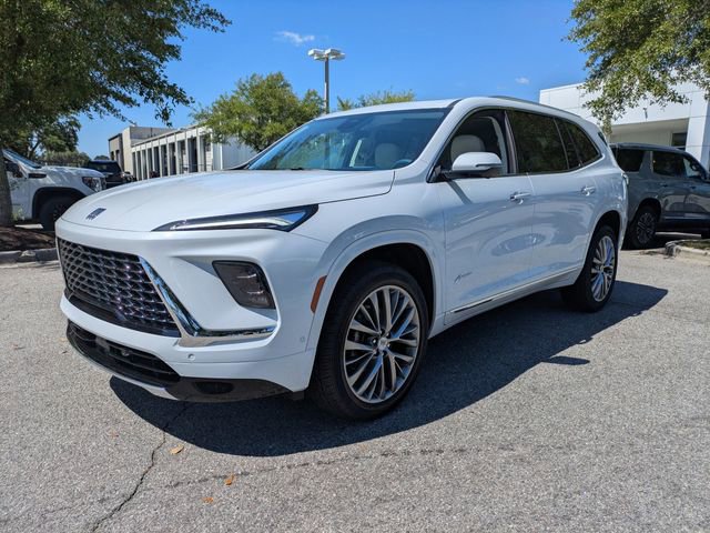 New 2026 Buick Enclave Avenir FWD image 9