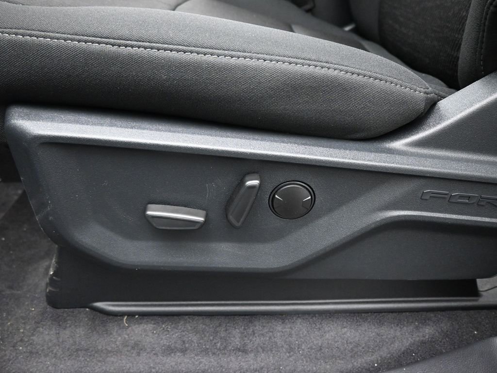 New 2026 Ford F150 XLT w/ Equipment Group 302A MID image 12