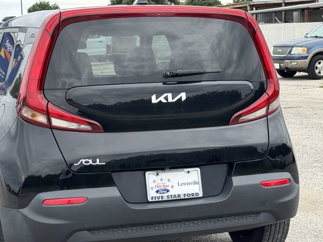 Used 2022 Kia Soul LX FWD image 7