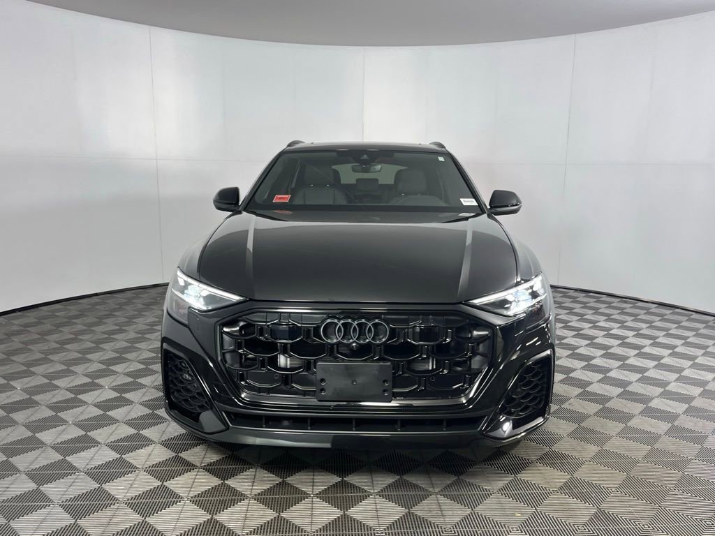 Used 2024 Audi Q8 Premium Plus w/ Premium Plus Package image 10