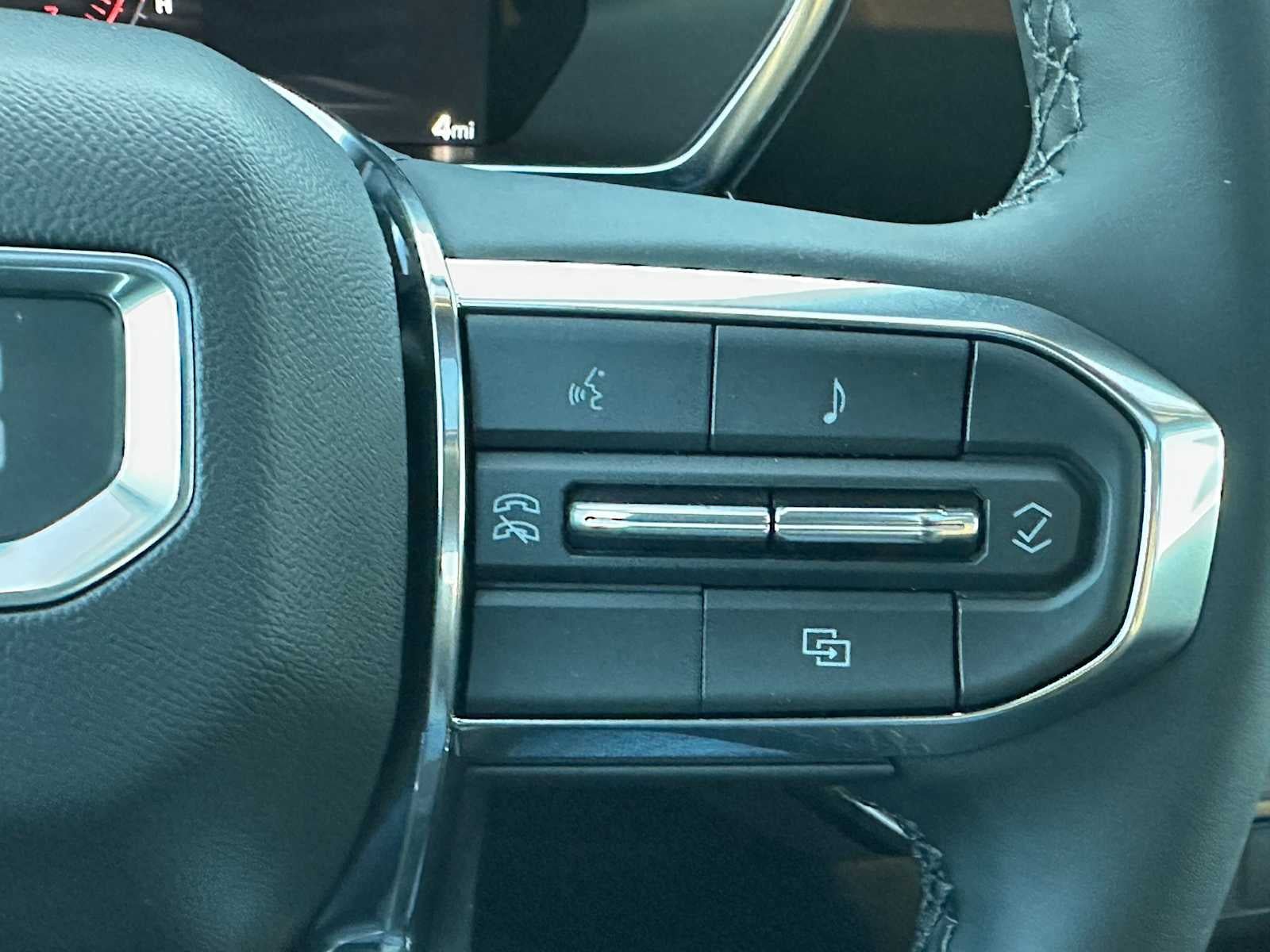 New 2026 GMC Canyon Elevation w/ Convenience Package image 34