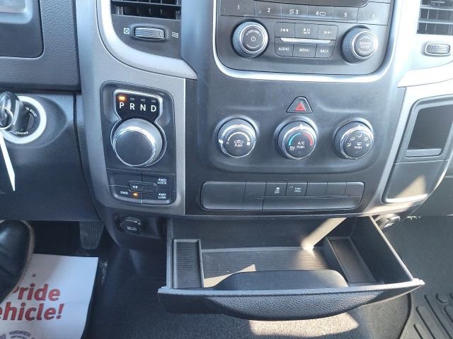 Used 2015 RAM 1500 Express image 35