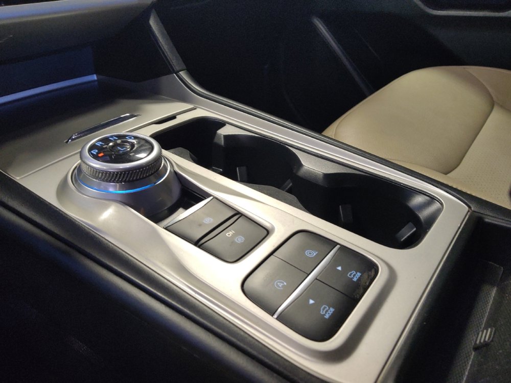 Used 2021 Ford Explorer XLT RWD image 26