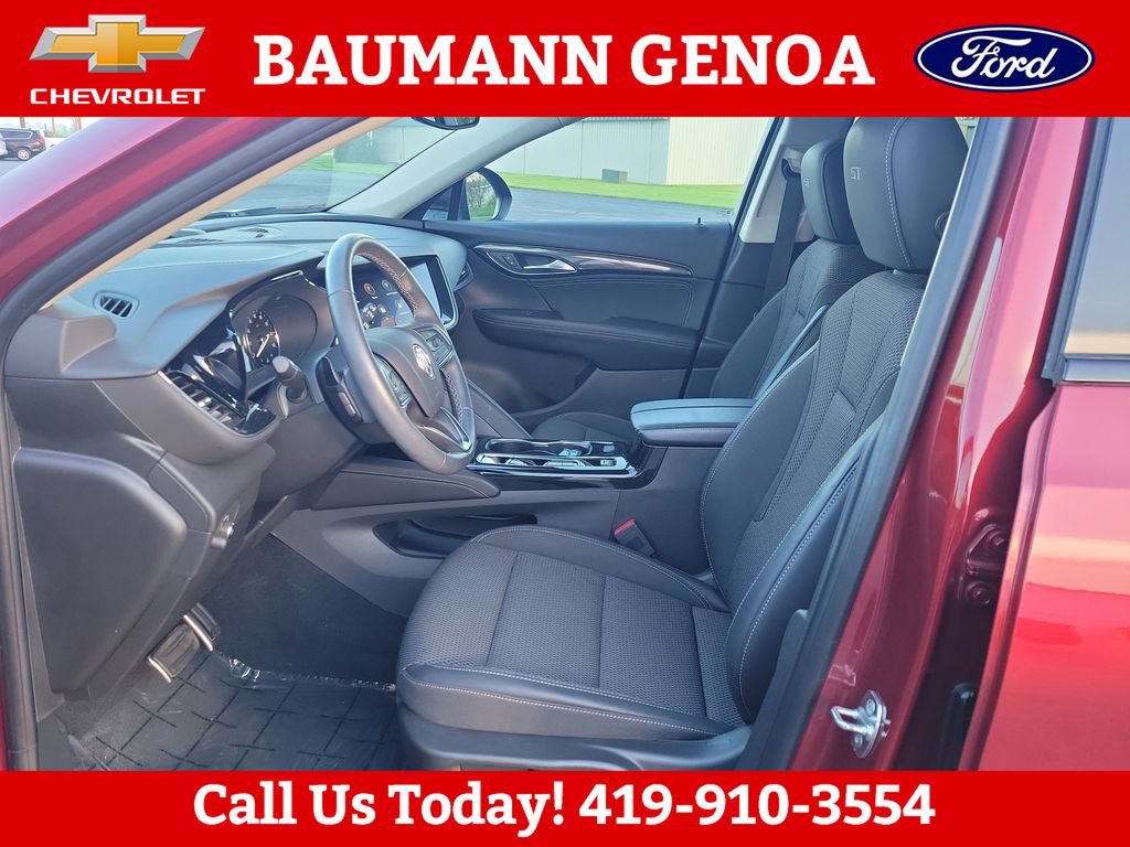 Used 2023 Buick Envision Preferred w/ Sport Touring Package AWD/4WD image 9