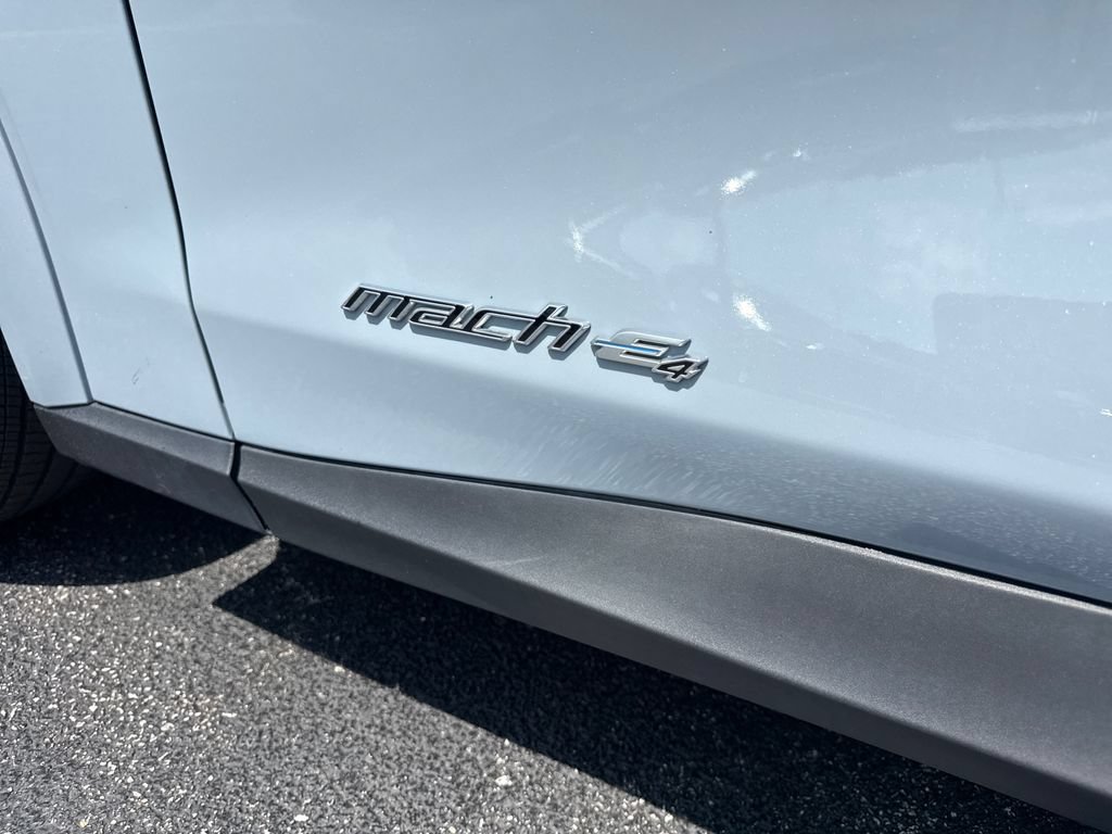 Used 2025 Ford Mustang Mach-E Premium AWD/4WD image 21