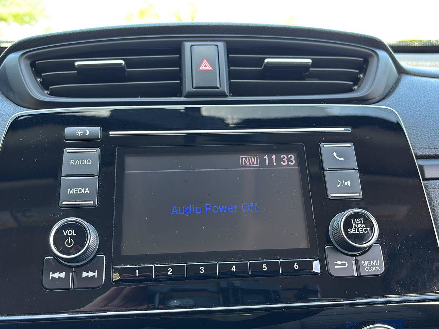 Used 2018 Honda CR-V LX image 29