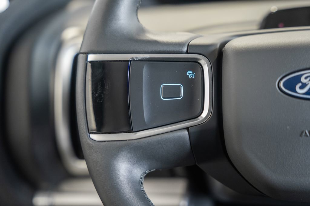 Used 2025 Ford Expedition Max Active image 37