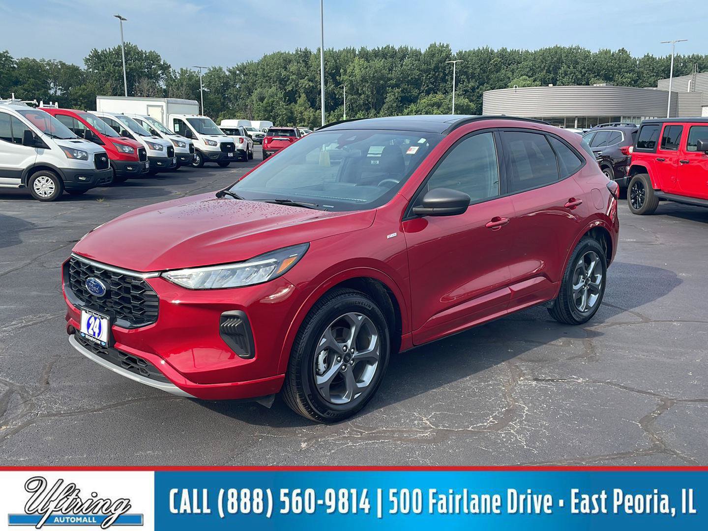 Used 2024 Ford Escape ST-Line w/ Tech Pack #1 AWD/4WD image 1