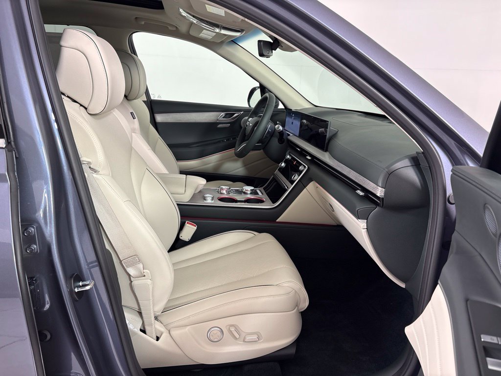 New 2027 Genesis GV80 2.5T Prestige AWD/4WD image 12