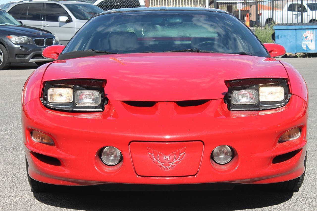 Used 2000 Pontiac Firebird Formula w/ Security Pkg RWD image 3