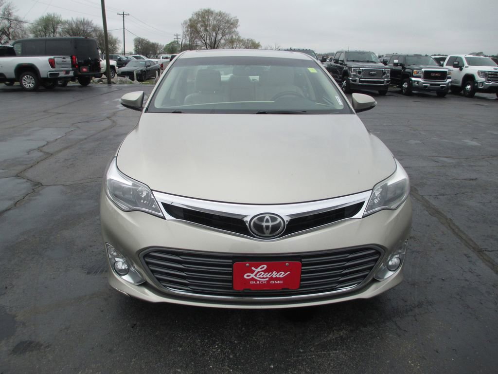 Used 2014 Toyota Avalon Limited w/ Technology Package image 10