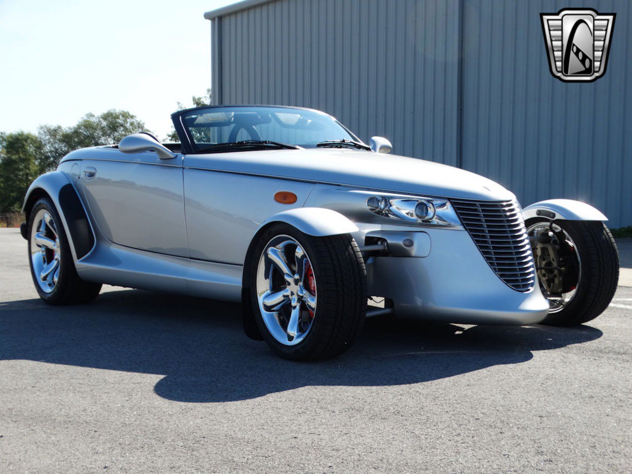 Used 2002 Chrysler Prowler image 9