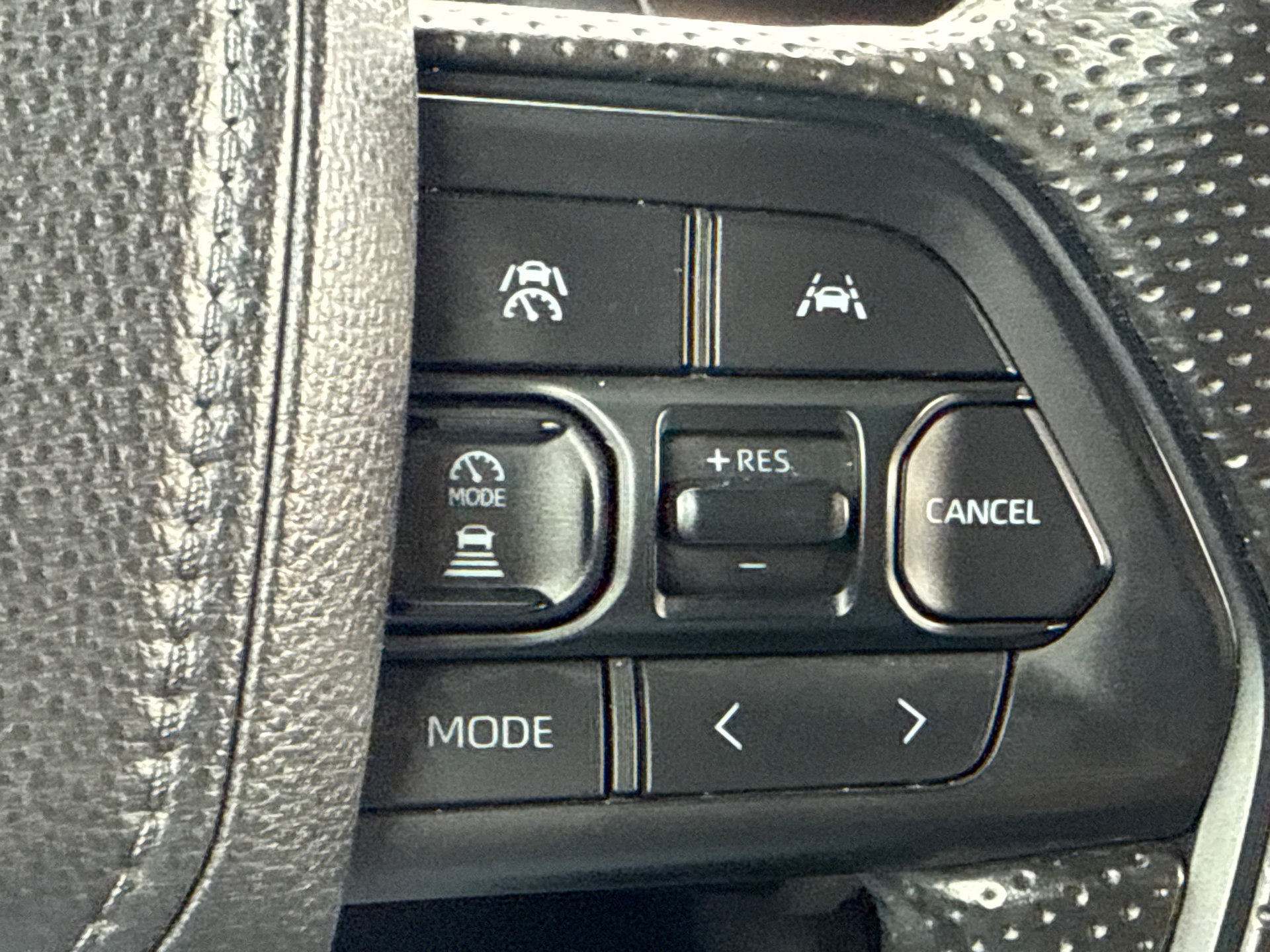 Certified 2025 Toyota Tacoma SR5 RWD image 30