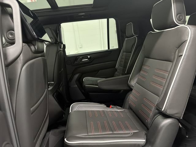 New 2026 GMC Yukon XL AT4 Ultimate w/ LPO, Illumination Package image 18