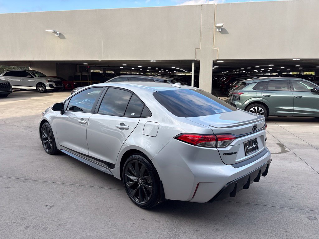 Used 2024 Toyota Corolla SE FWD image 14