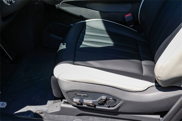 New 2026 Kia EV9 GT-Line image 24