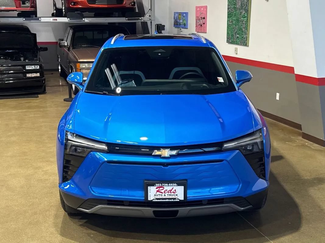 Used 2024 Chevrolet Blazer EV LT AWD/4WD image 7