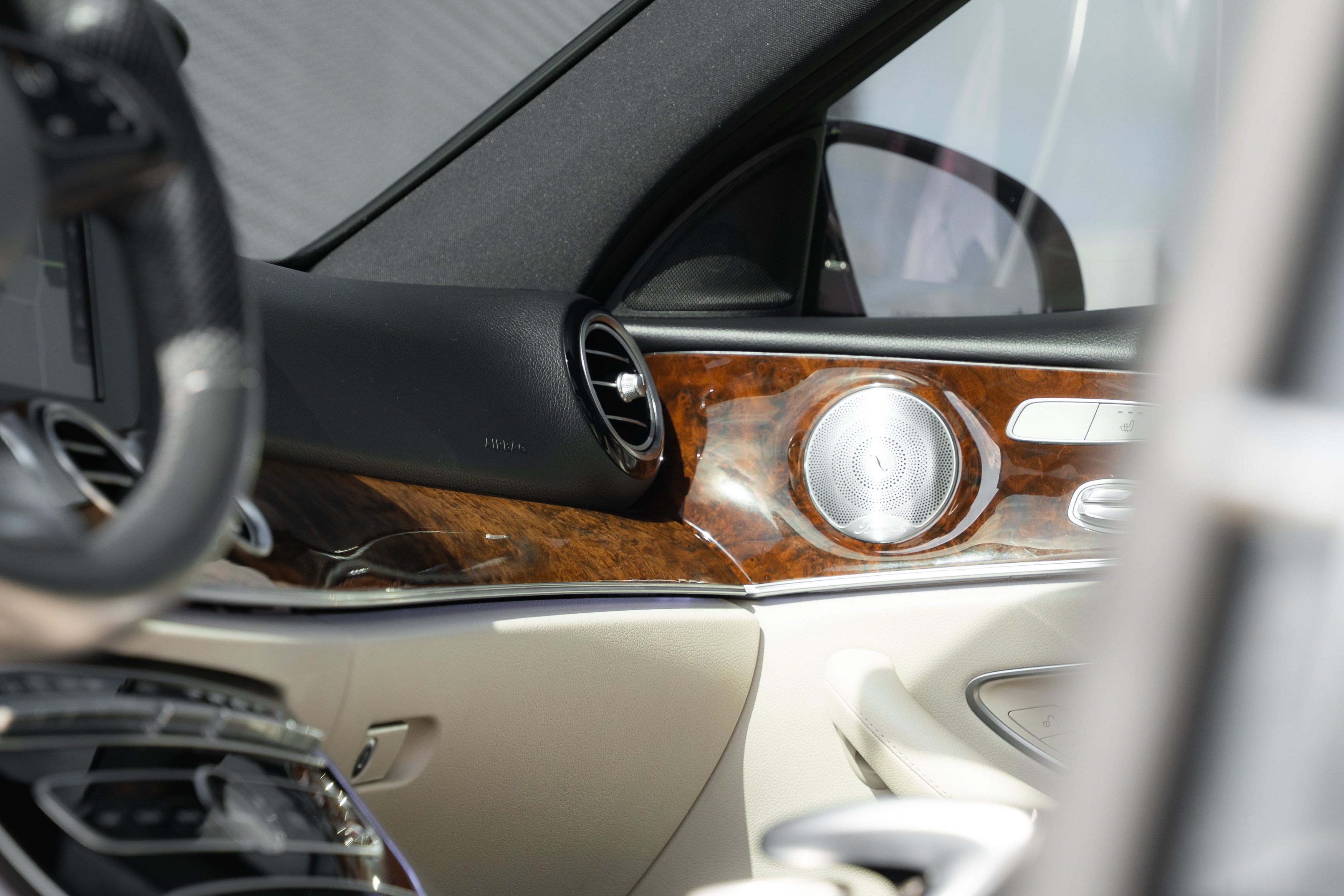 Used 2017 Mercedes-Benz E 300 image 14