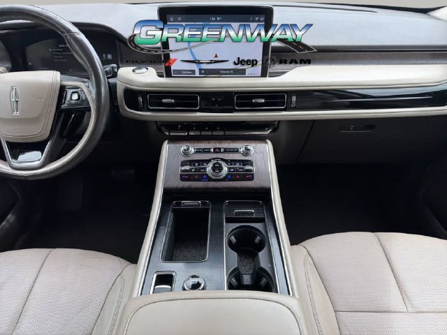 Used 2020 Lincoln Aviator Reserve w/ Equipment Group 201A RWD image 13