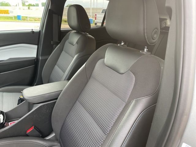 Used 2025 Chevrolet Trax LT image 11