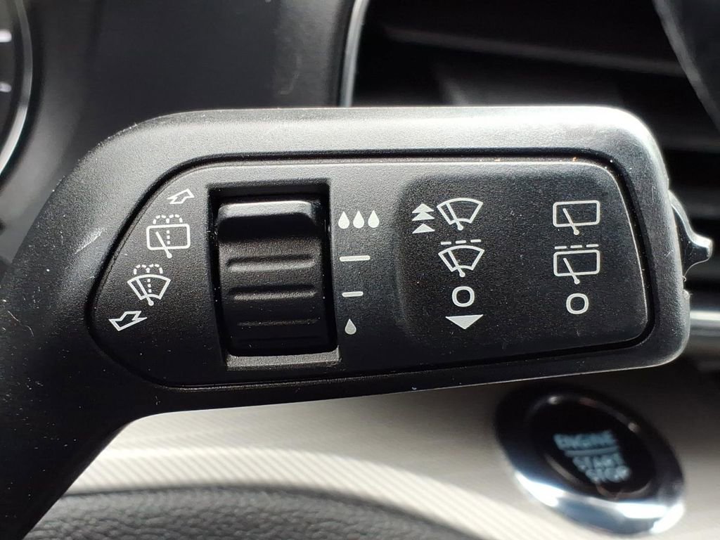Used 2023 Ford Explorer XLT w/ Equipment Group 202A AWD/4WD image 26