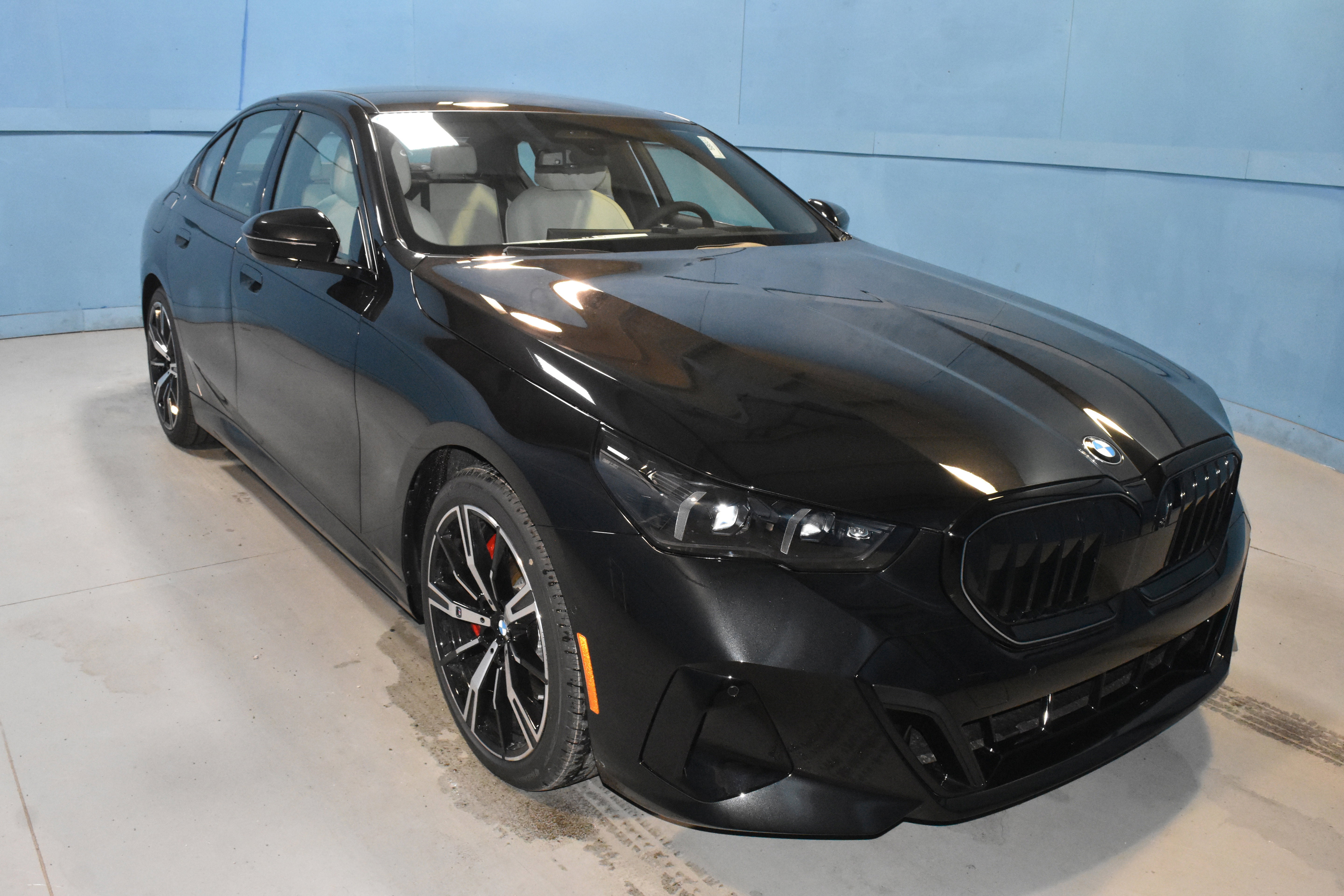 New 2027 BMW 540i xDrive AWD/4WD image 1