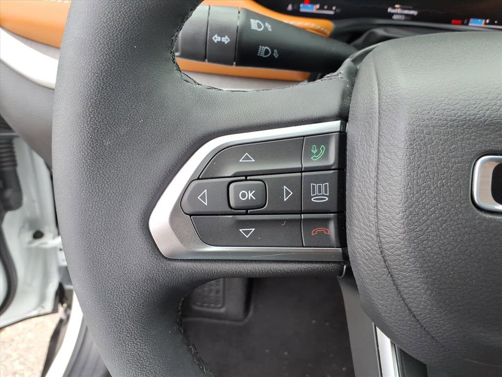 Used 2025 Jeep Compass Limited w/ Elite Group AWD/4WD image 24