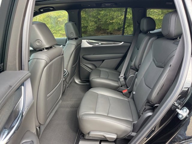 New 2025 Cadillac XT6 Sport w/ LPO, Floor Liner Package image 38