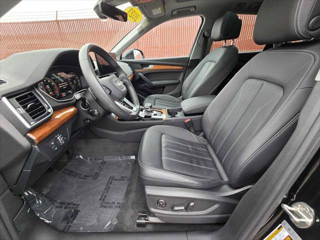 Used 2023 Audi Q5 2.0T Premium Plus w/ Premium Plus Package AWD/4WD image 21