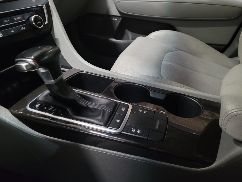 Used 2016 Kia Optima EX w/ Premium Package FWD image 26