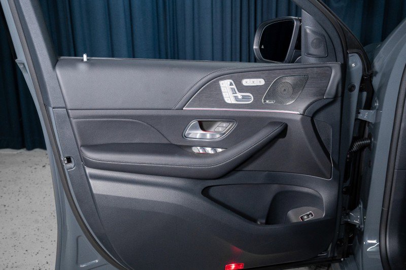 New 2026 Mercedes-Benz GLE 450 4MATIC Coupe image 12