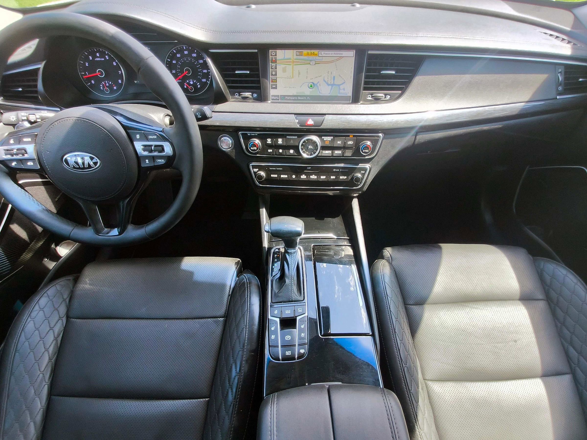 Used 2019 Kia Cadenza Limited FWD image 26