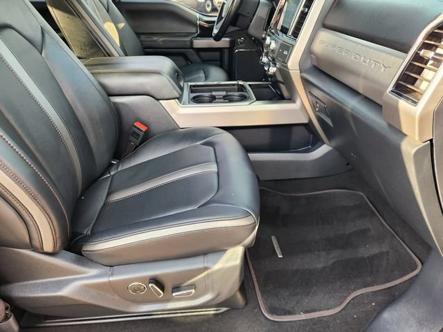 Used 2022 Ford F250 Platinum w/ FX4 Off-Road Package AWD/4WD image 14