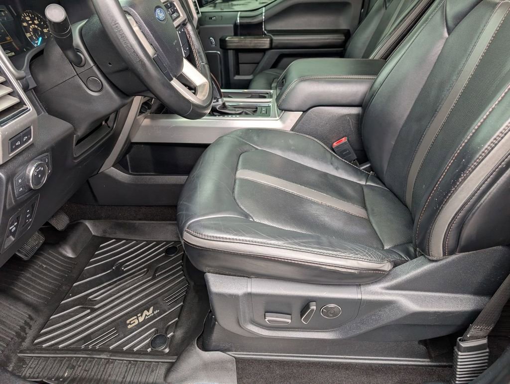 Used 2019 Ford F150 Platinum w/ Equipment Group 701A Luxury image 4