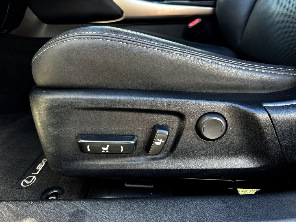 Used 2018 Lexus IS 300 w/ Accessory Package 2 RWD image 12