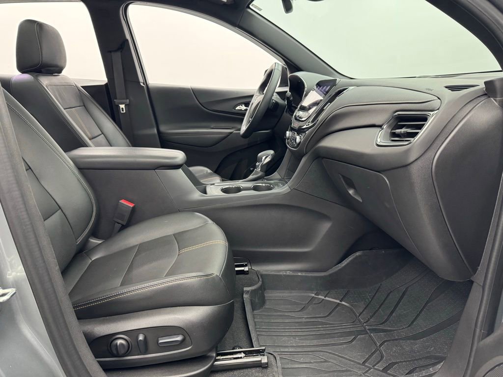 Used 2024 Chevrolet Equinox Premier image 35