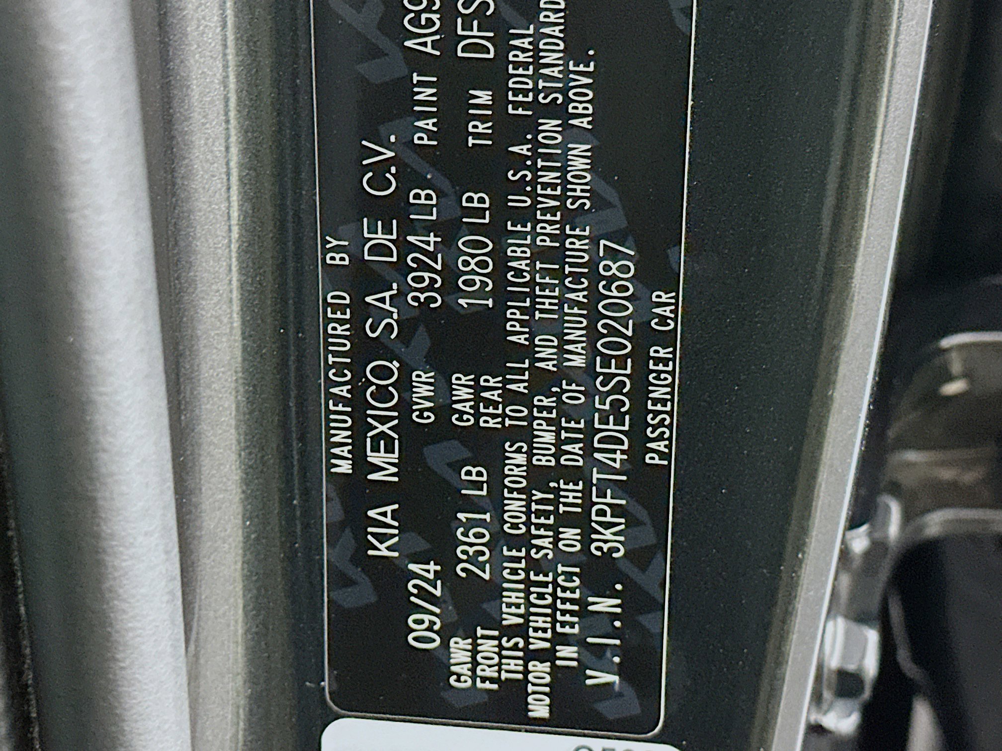 Used 2025 Kia K4 LXS image 12