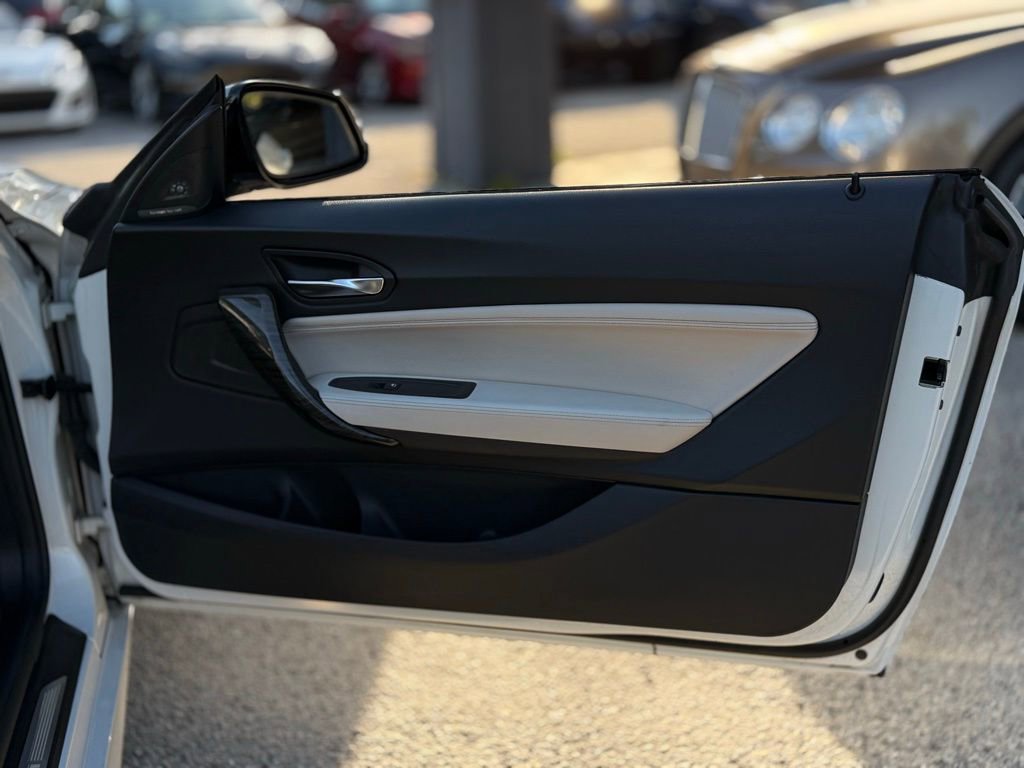 Used 2016 BMW M235i xDrive Convertible image 15