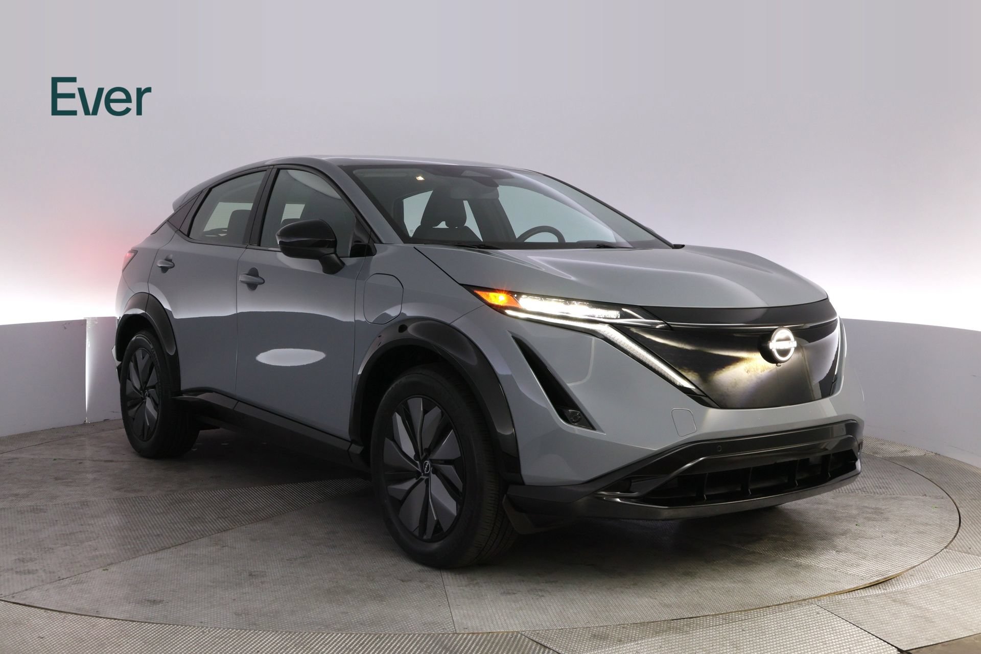 Used 2024 Nissan Ariya AWD image 13