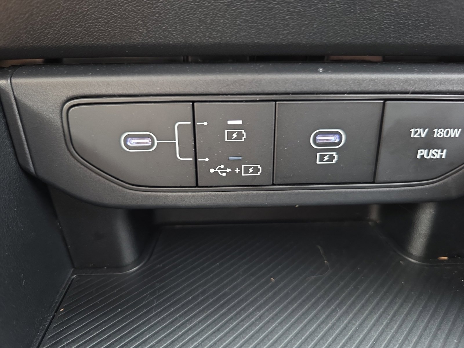 Certified 2025 Kia K4 LXS image 19