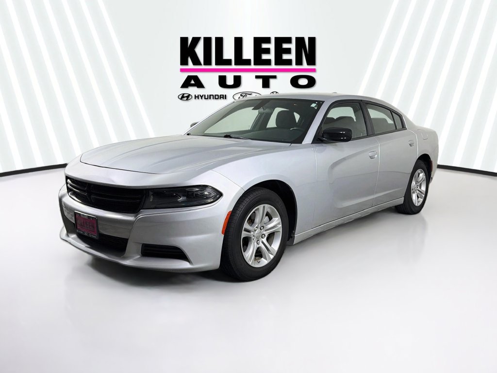 Used 2023 Dodge Charger SXT RWD image 3