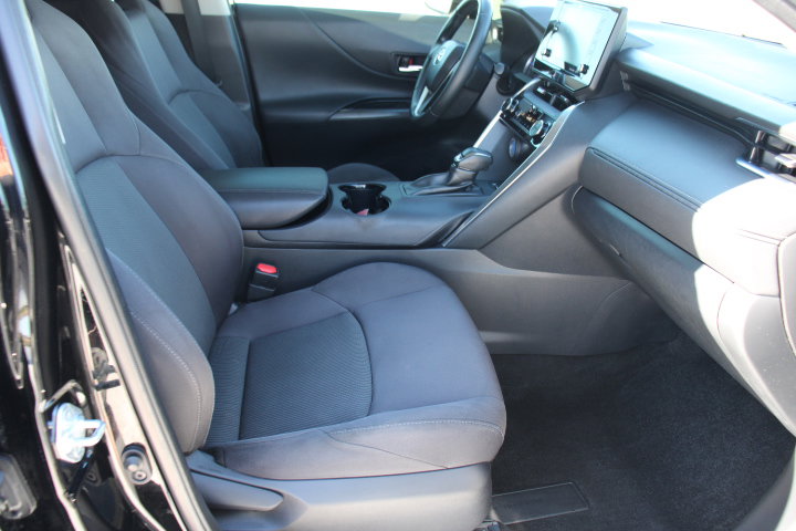 Used 2021 Toyota Venza LE image 20