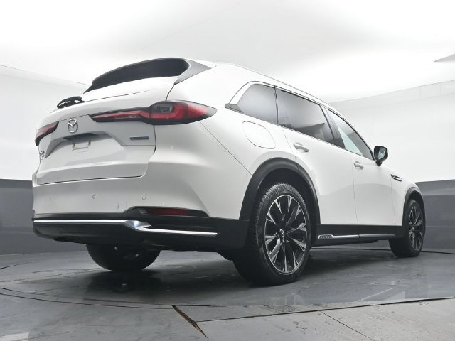 Certified 2024 MAZDA CX-90 Plug-In Hybrid w/ Premium Plus AWD/4WD image 34