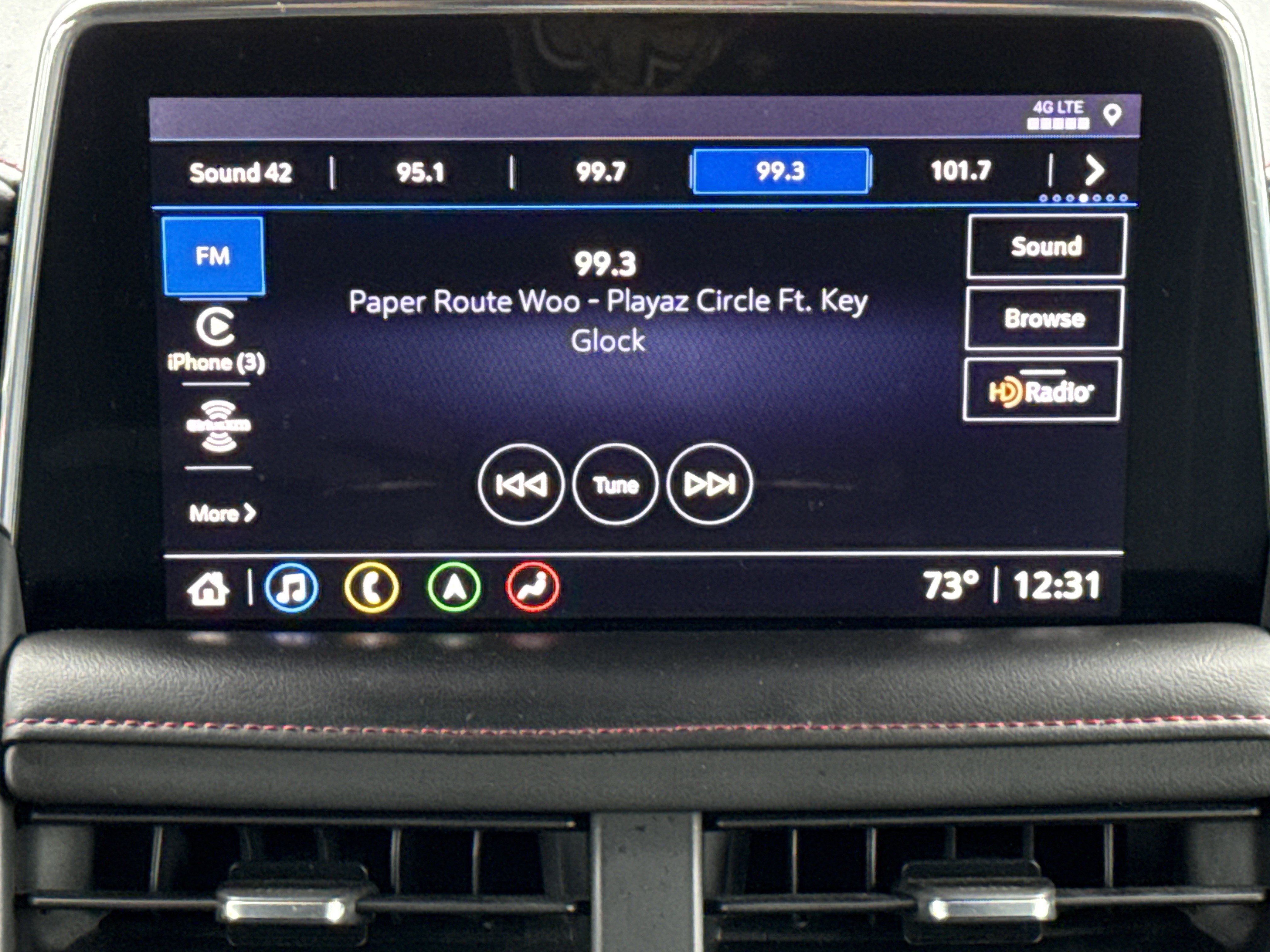 Used 2021 Chevrolet Suburban RST w/ Rear Media and Nav Package image 34