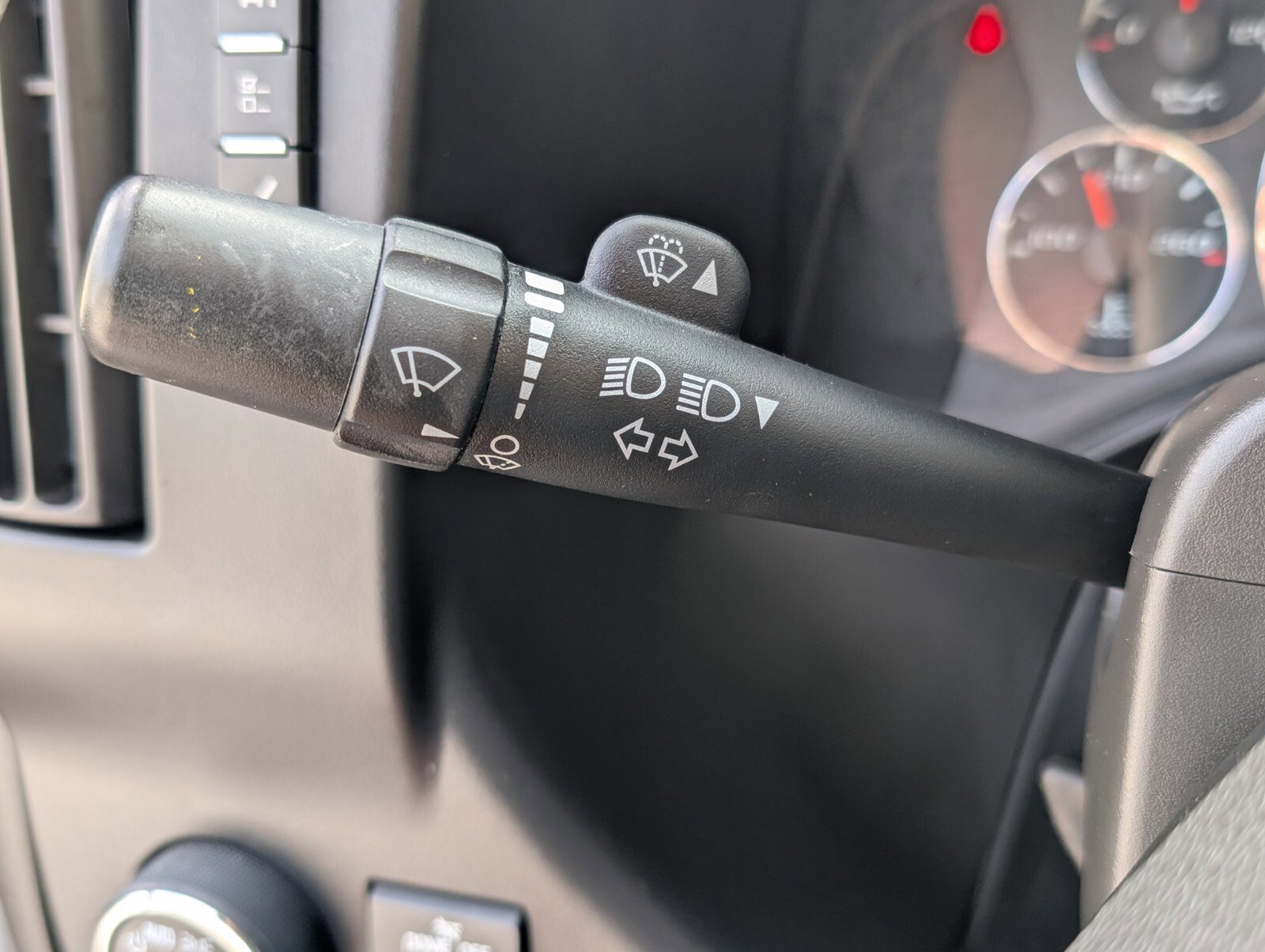 Used 2023 Chevrolet Express 3500 LS image 26