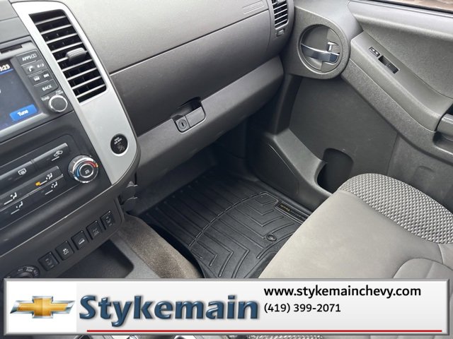 Used 2015 Nissan Xterra PRO-4X image 32
